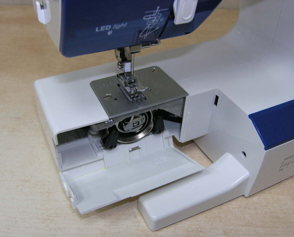 Электромеханическая швейная машина Minerva M190