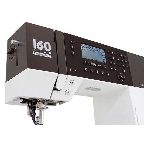 PFAFF Creative Ambition 640