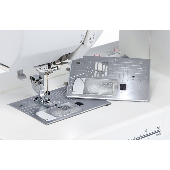 JANOME Memory Craft 1000