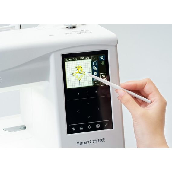 JANOME Memory Craft 100E