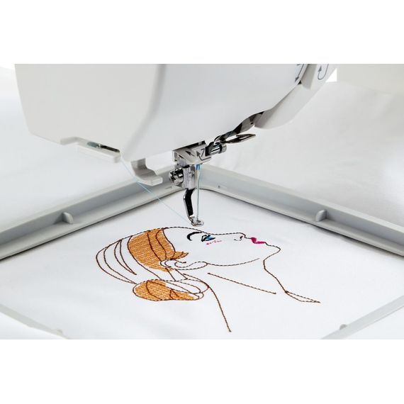 JANOME Memory Craft 100E