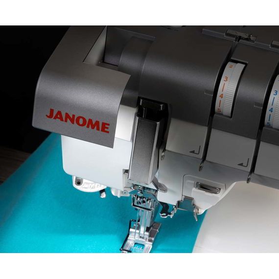 JANOME CoverPro 3000 Pro